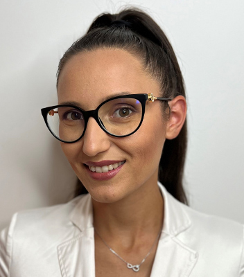 Lara Mlakar